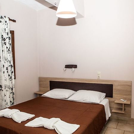 Eleana Apartments And Studios Agios Georgios  Exterior photo